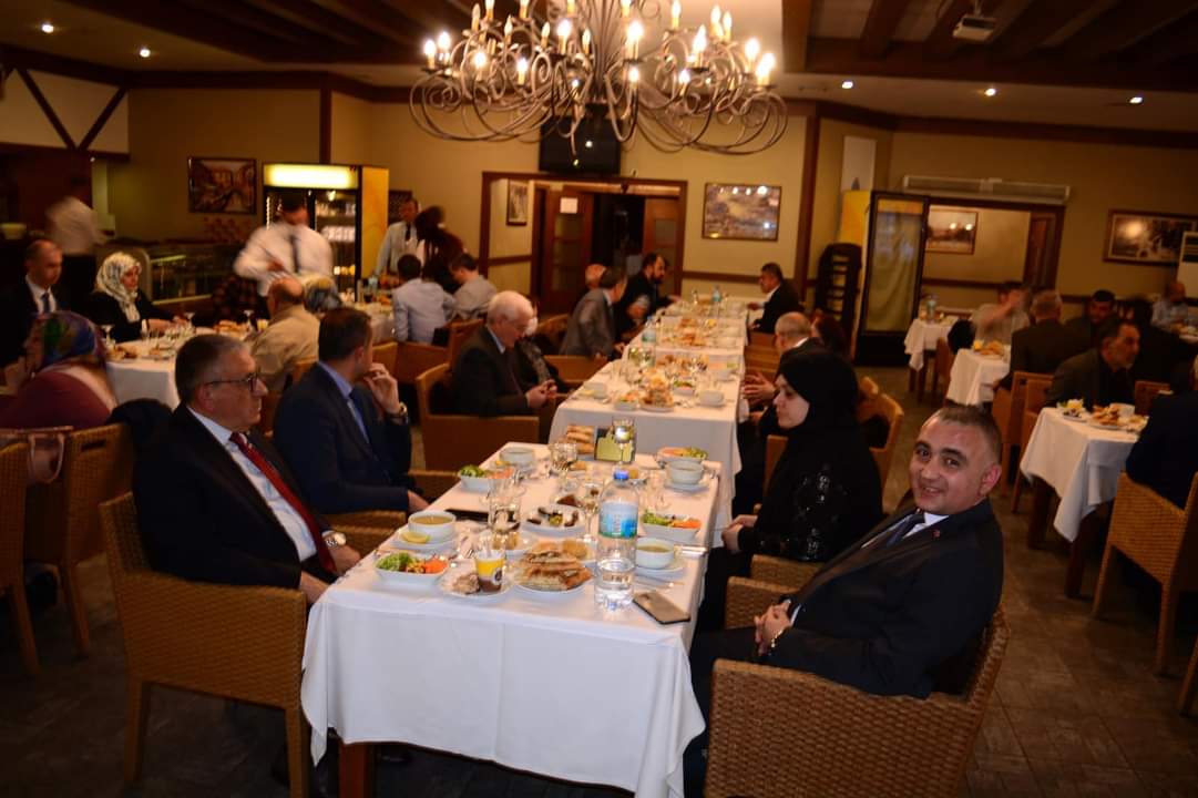 MHP’DEN İFTAR YEMEĞİ