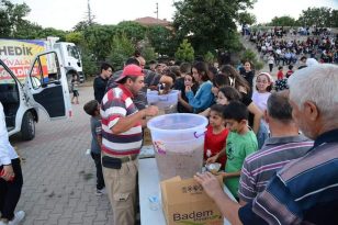 AKPINAR’DA HEDİK FESTİVALİ DÜZENLENDİ