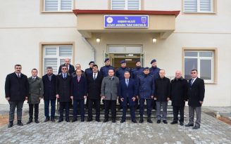 KIRŞEHİR CEZA İNFAZ KURUMU YOLU SICAK ASFALT OLUYOR!