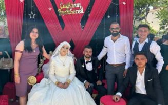 ÇAĞLA & OKAN ÇİFTİ DÜNYA EVİNE GİRDİ